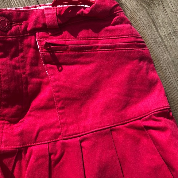 Gap Skater Skort  Adjustable Waist - Picture 3 of 8